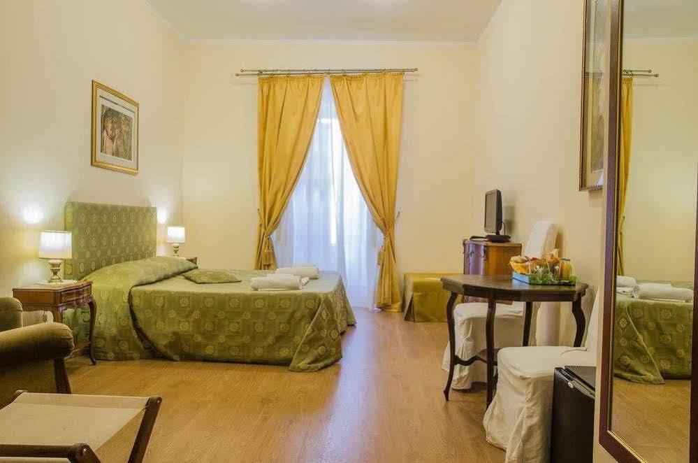 Gioielli Di Cornelia Acomodação com café da manhã Roma Exterior foto